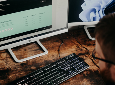 白鯨外貿(mào)網(wǎng)站建設(shè)為您分享：企業(yè)管理軟件是越便宜越好嗎？